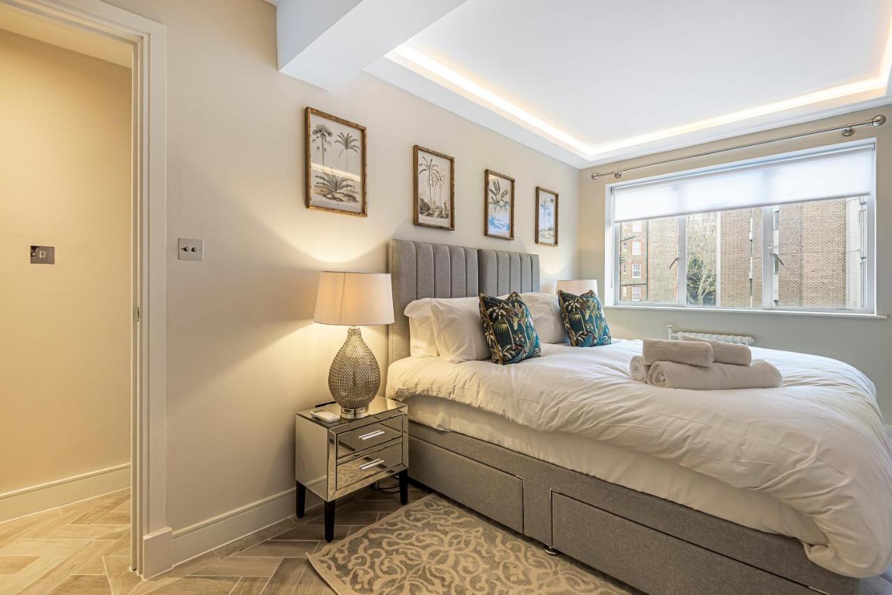 Luxury Living In Knightsbridge Balcony Views Of Harrods, 2Br2Ba With Ac Apartment London Ngoại thất bức ảnh